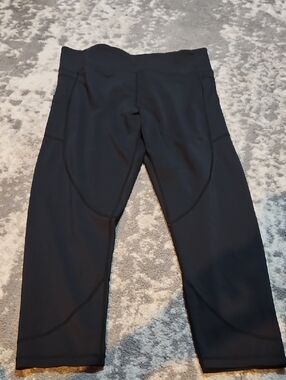 Zyia Black Cropped Athletic Leggings Size 20